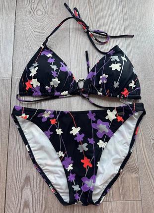 Шикарний жіночий роздільний купальник