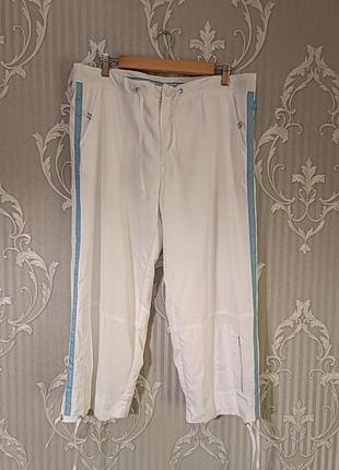 Стильные легкие спортивные шорты / бриджи tcm tchibo