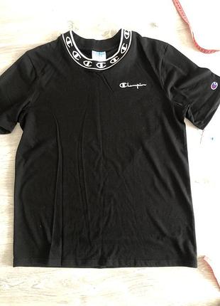 Футболка чоловіча