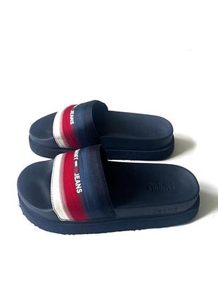 Шлепанці tommy hilfiger
