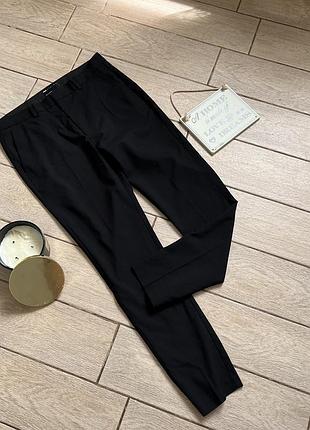 Чорні брюки asis