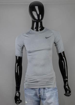 Компрессионная футболка nike pro.размер s.термуха