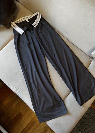 Брюки жін, стильні легкі s розмір