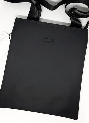 Стильна сумка чоловіча плоска lacoste модна барсетка через плече чорна месенджер для документів планшетка
