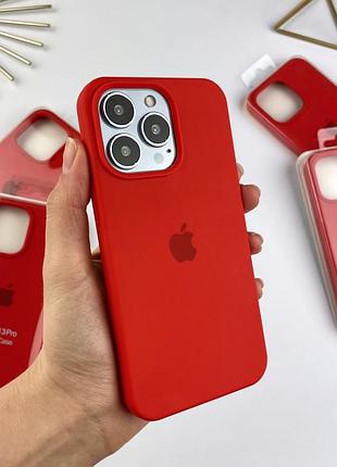 Силиконовый чехол на айфон 13 про c закрытым низом. silicone case for iphone 13 pro красный (14)