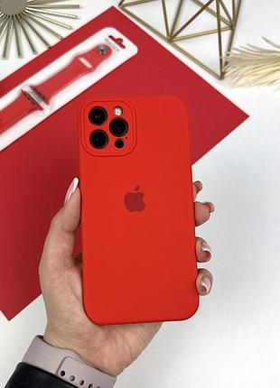 Силиконовый чехол c закрытыми камерами на iphone 14 pro красный (14)