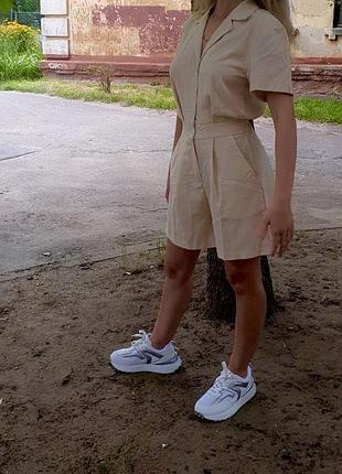 Легкий літній комбінезон з льону