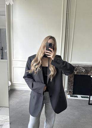 Сірий класичний піджак з чоловічого плеча оверсайз h&m