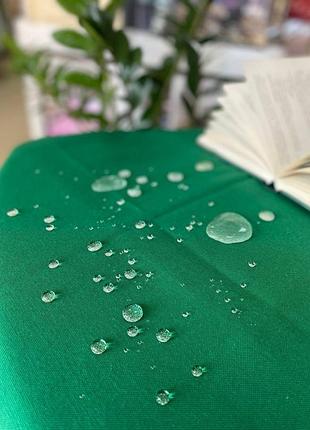 Скатертина тифлонова водовідштовхувальна 150 х 220 однотонна смарагдова