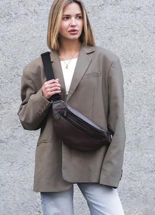 Бананка without diamond сrocodile brown 6