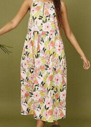 Яркое платье из натуральной ткани