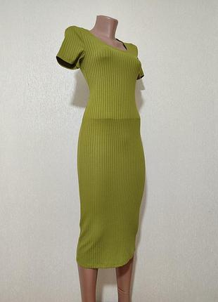 Стильное платье