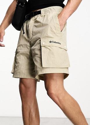 Чоловічі трекінгові шорти columbia розмір l бежевого кольору нові