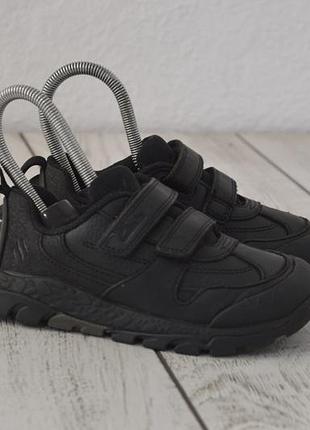 Clarks дитячі шкіряні кросівки на липучці чорного кольору оригінал 27 розмір