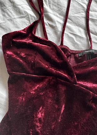 Жіночий оксамитовий боді з тонкими бретелями forever 21
