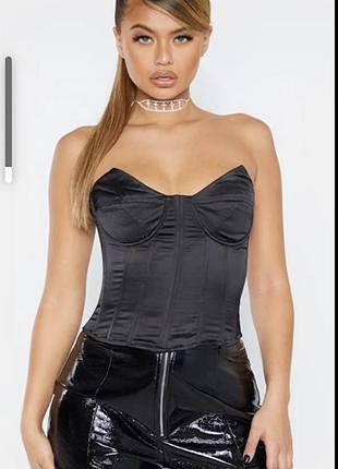 Чёрный атласный топик