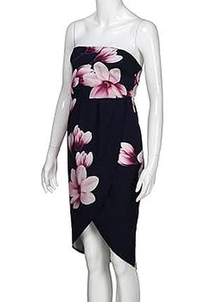 Сукня.
черный цвет, цветочный принт.