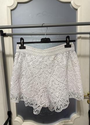 Шорти жіночі з круживом білі