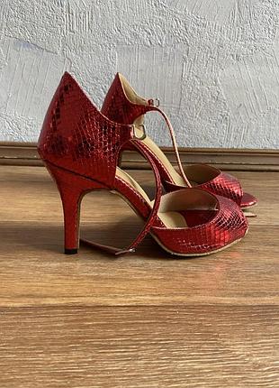 Туфлі танцювальні (танго, кізомба, бачата, соціальні танці, бальні танці)