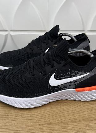Оригінальні чоловічі кросівки nike react