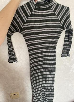 Сукня жіноча