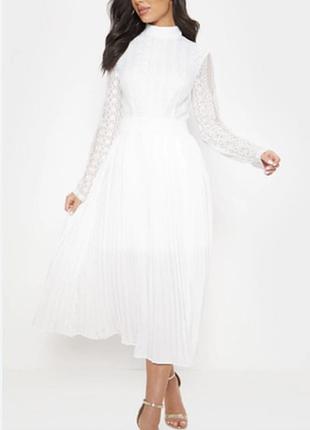 Ніжна сукня prettylittlething