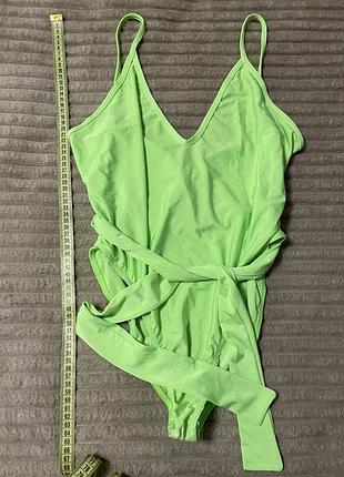 Купальник жіночий суцільний