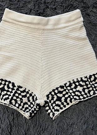 Шорти жіночі