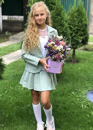 Костюм трійка оливкового кольору для 1 вересня