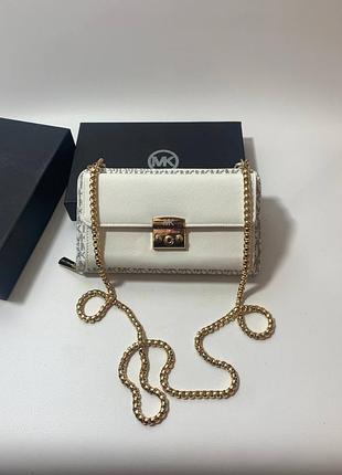 Светлая нарядная женская сумочка клатч michael kors белый цвет на цепочке,  світла нарядна жіночі сумка клатч корс білий колі на ланцюжку міні