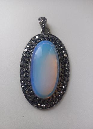 Підвіска з натурального каменю (місячний камінь)