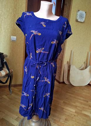 Платье фирмы jonles