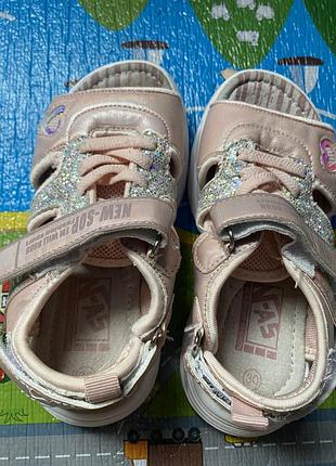 Босоніжки для дівчинки 2