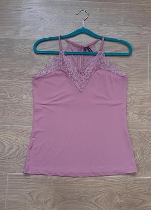 Топ женский на бретелях майка зона декольте ажур