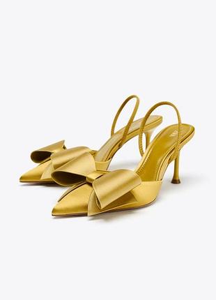 Открытые туфли с атласным эффектом zara