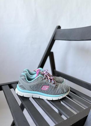 Кросівки sketchers для дівчинки