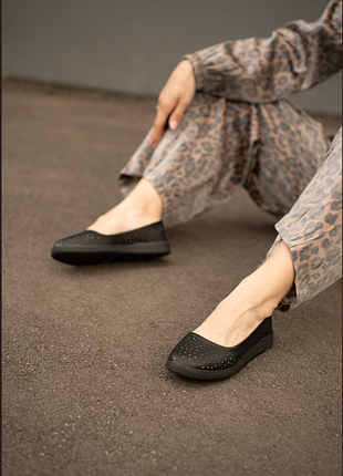 Жіночі балетки з перфорацією, шкіра №918