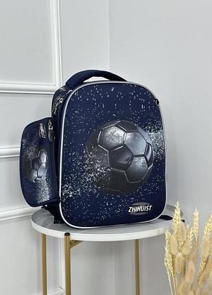 Шкільний портфель для хлопчика