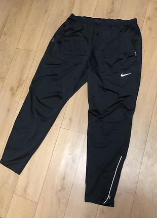 Спортивні штани nike розмір l