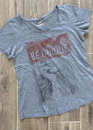 Женская футболка street one, в отличном состоянии. размер-m