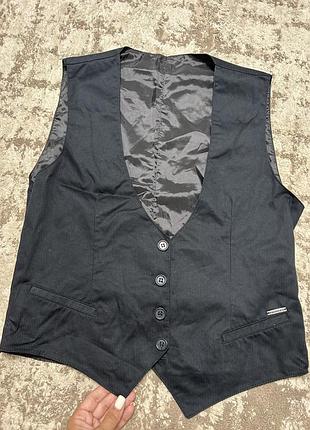 Класична жилетка