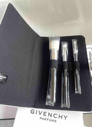 Оригінал. набір пензлів для макіяжу від givenchy в пеналі