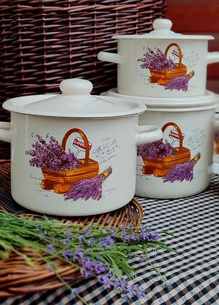 Набор кастрюль эмалированных