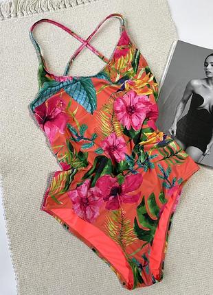 Яскравий суцільний купальник злитий купальник зі шнурівкою  на спинці