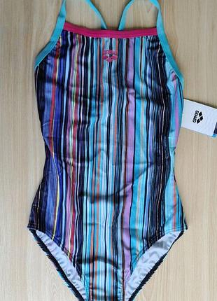 Женский слитный купальник arena 005068890 w freeform stripelight drop back one piece martinica-freak rose-multi