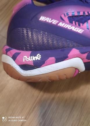 Футзалки 
mizuno 4