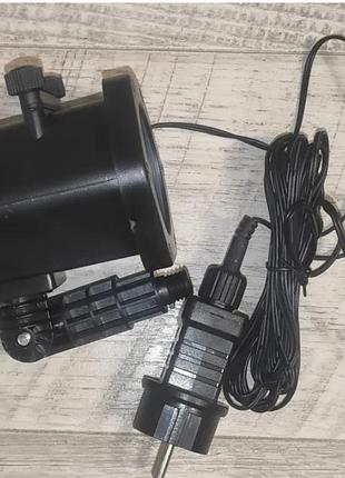 Вуличний мультимедійний проектор plug-in card lawn lamp новорічний з картриджами. можна використовувати на вулиці
