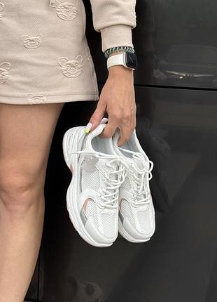 Кроссовки женские летние, белые