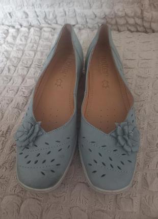 Суперкомфортные красивые нубуковые туфли hotter, нежного лазурного цвета, 37 размер.