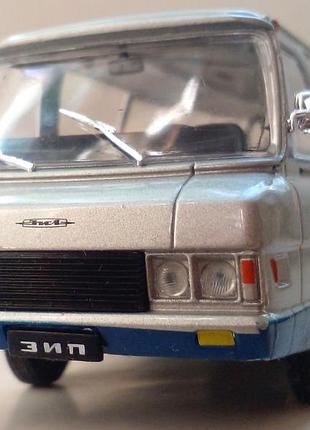 Масштабная модель автомобиля зил 118к юность, китай. автолегенды